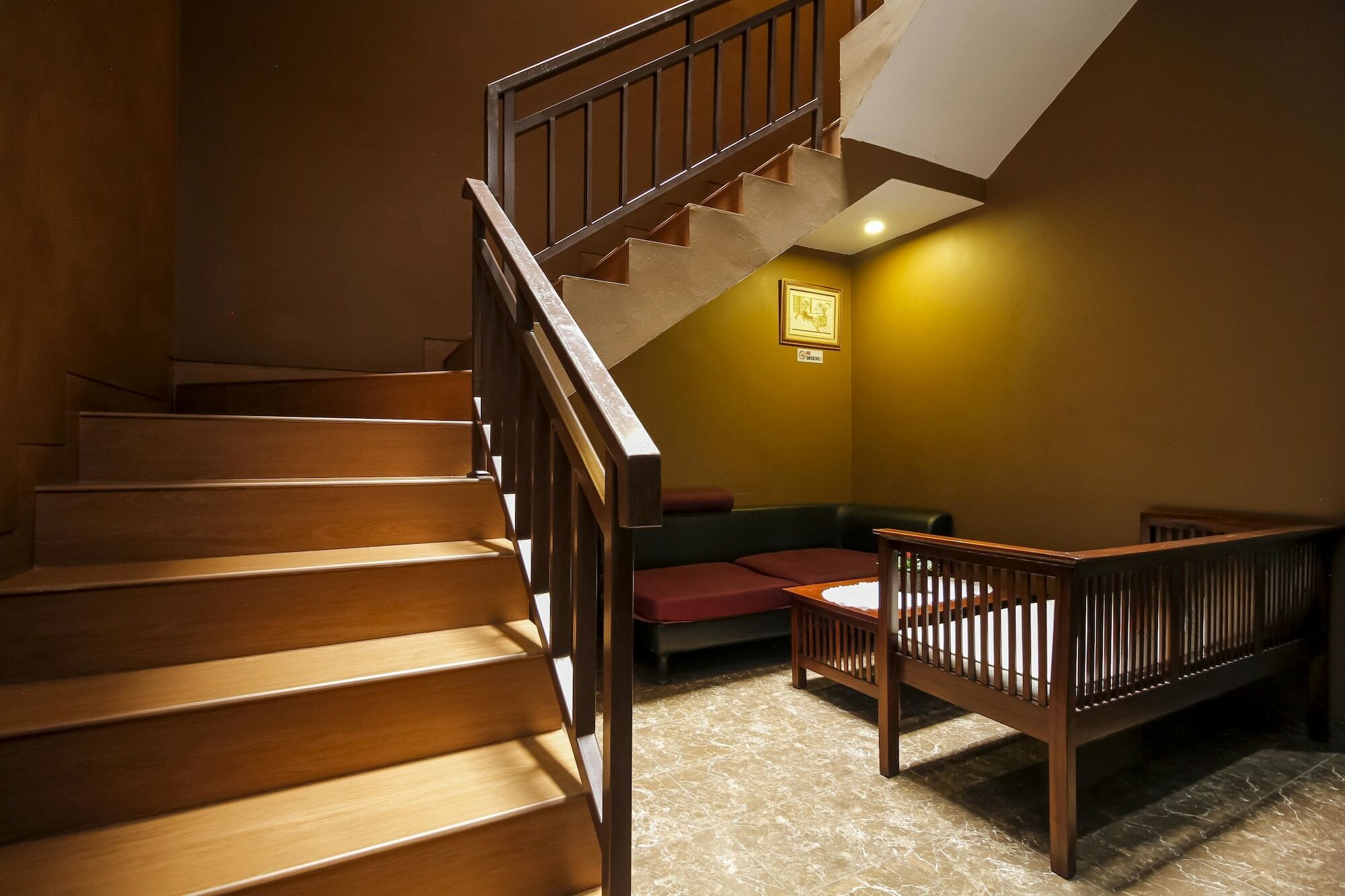 Reddoorz Near Manggarai Station 2 Hotel Jakarta Kültér fotó